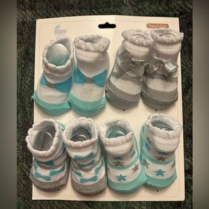 💙001 SCKS: Baby Elements Infant Booties size 0-12 M